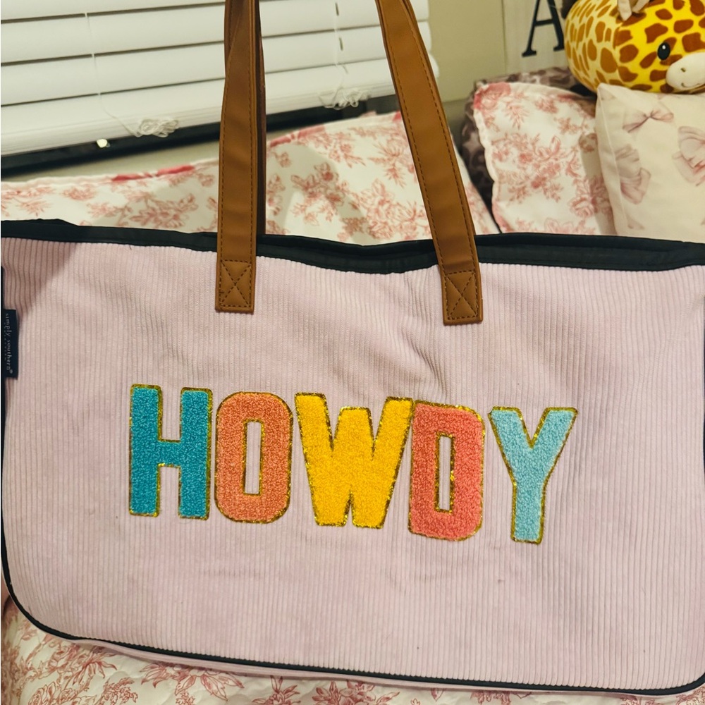 Simply Southern Pink 'Howdy' Tote Bag